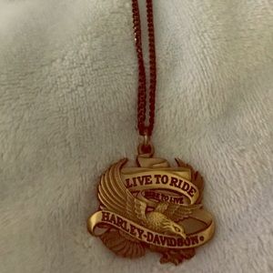 NWOT Harley-Davidson Live To Ride Pendant